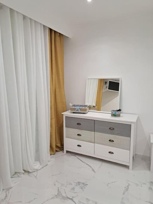 Apartamento Em Quarteira T1 Exterior foto